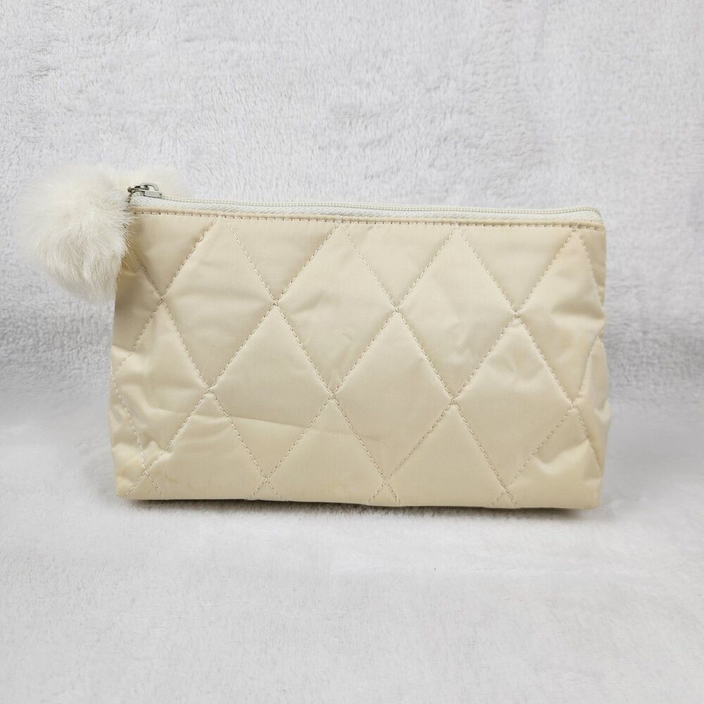 Bath & Body Works White Quilted Cosmetic Makeup Case Bag w Fur Pom Poms Zipper